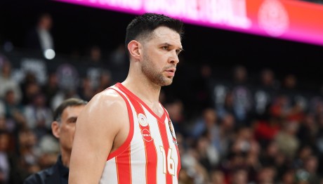 Κώστας Παπανικολάου