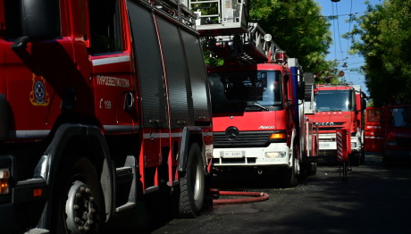 Φωτιά Σε Υποσταθμό του ΔΕΔΔΗΕ Στο Κέντρο Της Αθήνας