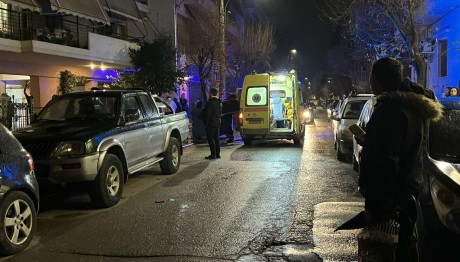 Λάρισα: Νεκρή Γυναίκα Που Έπεσε Από Μπαλκόνι Πέμπτου Ορόφου
