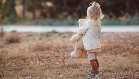 Ρόδος: 2χρονη Βρέθηκε Να Περιφέρεται Μόνη Στην Παλιά Πόλη