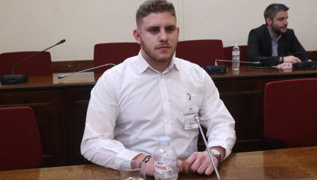 Αλικανιώτης Για Τούρτα: Ήταν Έκπληξη Της Μητέρας Μου