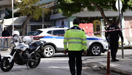 Διπλή δολοφονία στη Γλυφάδα: Τέσσερις συλλήψεις και εννέα προσαγωγές