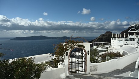 Σεισμοί Σαντορίνη: Επιστροφή στην κανονικότητα - Άνοιξαν τα σχολεία