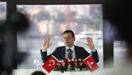 Προφυλακίστηκε Ο Ιμάμογλου - Απογορεύτηκαν Οι Διαδηλώσεις