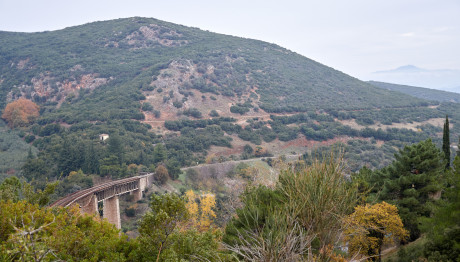 Νεκρός Άνδρας Στη Γέφυρα Του Γοργοποτάμου