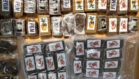 Γλυφάδα: Γόνοι Εύπορων Οικογενειών Διακινούσαν Ναρκωτικά