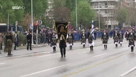 25η Μαρτίου: Εικόνες Από Παρελάσεις Στην Ελλάδα
