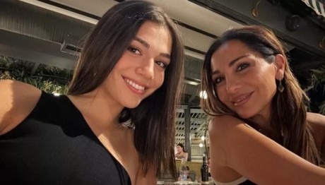 Δέσποινα Βανδή - Μελίνα Νικολαΐδη