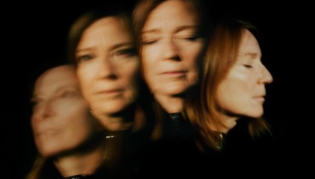 O Bill Ryder-Jones Special Guest Της Beth Gibbons!