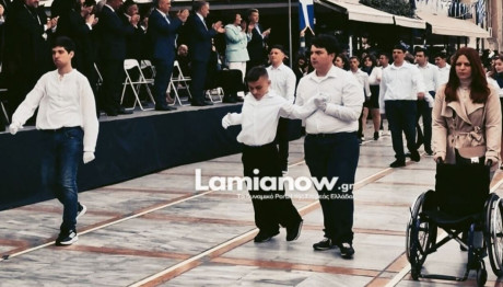 Λαμία Παρέλαση 25η Μαρτίου: Οργή Της Μητέρας Του Μαθητή ΑμεΑ