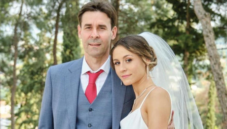 Ο Βασίλης Τσιάρτας έγινε παππούς: Γέννησε η κόρη του, Έλενα