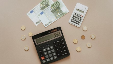 Κατώτατος Μισθός: Η Κεραμέως Απαντά Σε Ερωτήσεις