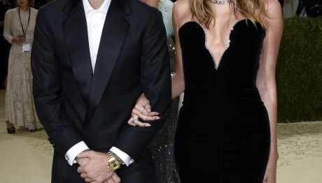 Hailey: Έκανε Unfollow Τον Justin Bieber Στο Instagram