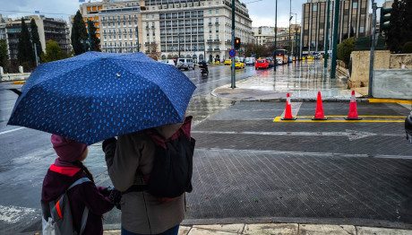 Καιρός: Έρχεται Νέο Κύμα Κακοκαιρίας Με Πολικές Κατεβασιές