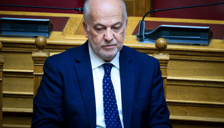 Φλωρίδης: Τι Είπε Για Ομόφυλα Ζευγάρια Γυναικών & Παρένθετη