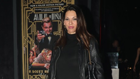 Σοφία Παθέκα: Σπάνια βραδινή έξοδος με τον 21χρονο γιο της, Θάνο