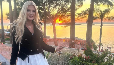 Μαρίνα Σταυράκη: Η εντυπωσιακή εμφάνισή της στην Άννα Βίσση