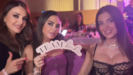 Τσιμτσιλή: Με σέξι Gucci net corset σε bachelorette φίλης της