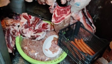 11 Τόνοι Σάπιου Κρέατος Θα Έφταναν Στην Αγορά