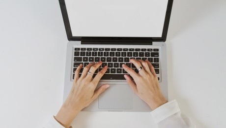 Voucher Για Tablet - Laptop: Από Σήμερα Οι Αγορές