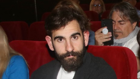 Δημήτρης Φιλιππίδης: «Το καλοκαίρι θα πάω στην Κέρκυρα να δουλέψω σε μπαρ»