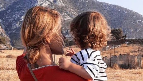 Τζένη Μπαλατσινού