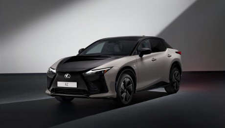 Lexus RZ: Πότε έρχεται το νέο μοντέλο