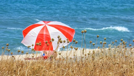 Καιρός Μεγάλη Πέμπτη: Στους 30 Βαθμούς Ο Υδράργυρος