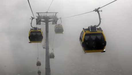 πτώση καμπίνας τελεφερίκ στη Νάπολη