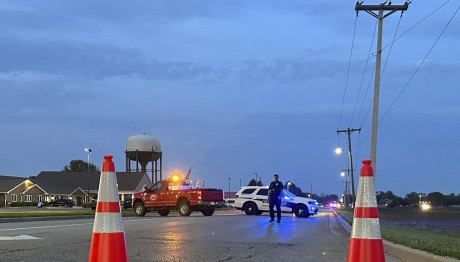 ΗΠΑ: Αυτοκίνητο Εισέβαλε Σε Παιδικό Σταθμό - Τέσσερις Νεκροί