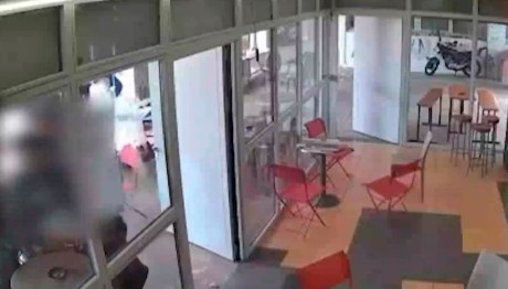 Πολυτεχνειούπολη: Βίντεο Με Τη Στιγμή Της Επίθεσης