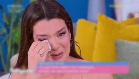 Ράλλη: Ξέσπασε σε δάκρυα για την περίοδο μετά τη γέννηση της κόρης της