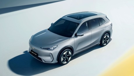 Geely: Πότε έρχεται το πρώτο μοντέλο στην Ελλάδα