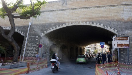 Ηράκλειο: Μυστήριο Με Θάνατο 42χρονης - Έπεσε Από Τα Τείχη
