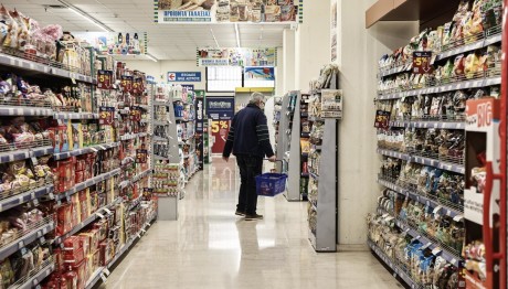 Σούπερ Μάρκετ: Έξτρα Δαπάνες 200 Εκατ. Σε Τρεις Μήνες