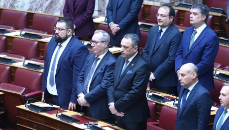 Σπαρτιάτες: Αθώοι Οι 11 Βουλευτές Και Ο Κασιδιάρης