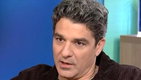 Πέτρος Λαγούτης: «Δεν ξέρω αν έχει κλείσει το κεφάλαιο παιδιά για μένα»