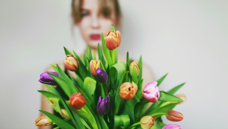 Εορτολόγιο 21 Μαΐου: Ποιοι γιορτάζουν σήμερα