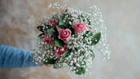 Εορτολόγιο 27 Μαΐου: Ποιοι γιορτάζουν σήμερα