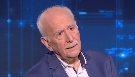 Γιώργος Παπαδάκης