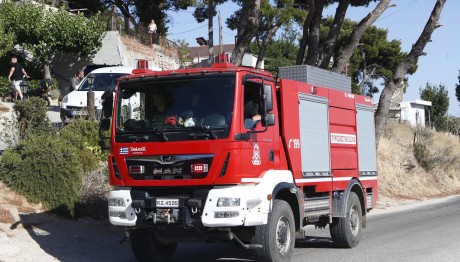 Πάρνηθα: Ολοκληρώθηκε Η Επιχείρηση Διάσωσης Δύο Ατόμων