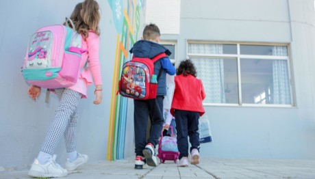 Στρεπτόκοκκος Στα Σχολεία: Πώς Μεταδίδεται Το Μικρόβιο