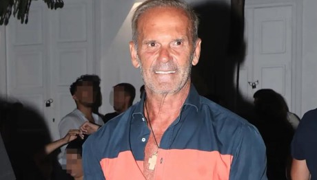 Κωστόπουλος: Βραδινή έξοδος στα Ματογιάννια της Μυκόνου