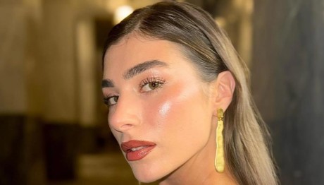 Μιχαλοπούλου: Κοιμάται έχοντας την ίδια πόζα με τον γιο της!