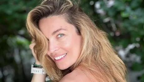 Χρουσαλά: Μοιράζεται Tις Πρωινές Της Αγκαλιές Στο Instagram