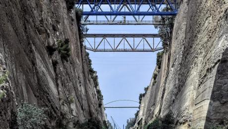 Κόρινθος: Γάλλος Βρέθηκε Νεκρός Σε Ιστιοπλοϊκό Στη Διώρυγα