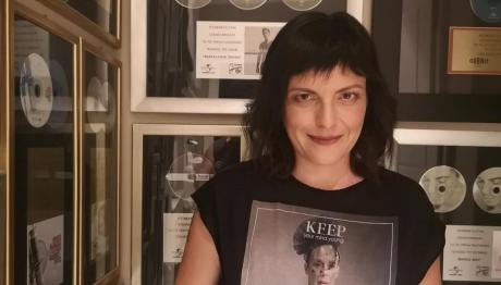 Ελεάνα Βραχάλη: Η περιπέτεια υγείας και το τραγούδι «Ο βυθός σου»
