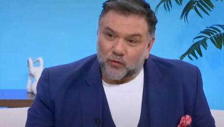 Αρναούτογλου: Η Εξομολόγηση Για Τον Γιο Του & Την Προεφηβεία