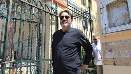 Στάθης Αγγελόπουλος: Χτύπησε Στο Ντουλάπι Και Το Πλήρωσα Εγώ