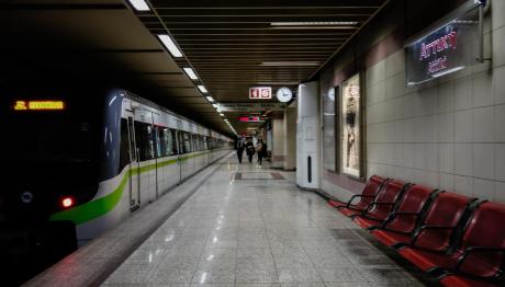 Μετρό: Μάνατζερ Ποδοσφαίρου Ο Άνδρας Που Έπεσε Στις Γραμμές